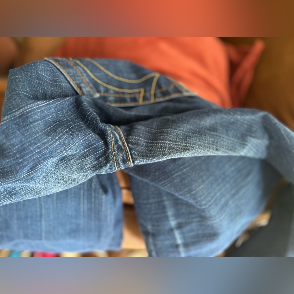 TRUE RELIGION | Avery straight leg Jean | size 29 - Picture 10 of 10
